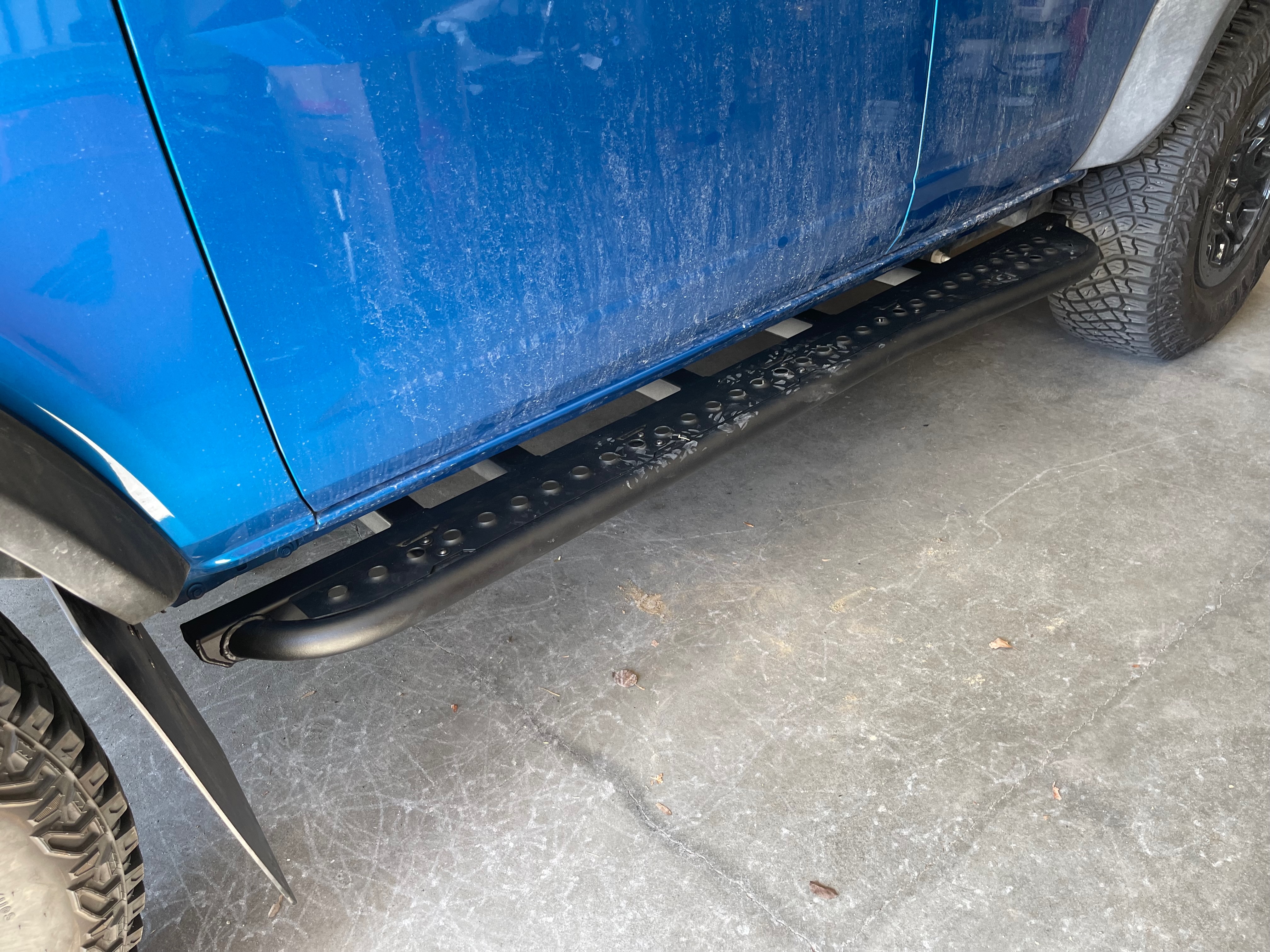 RCI rock sliders - 1.jpeg