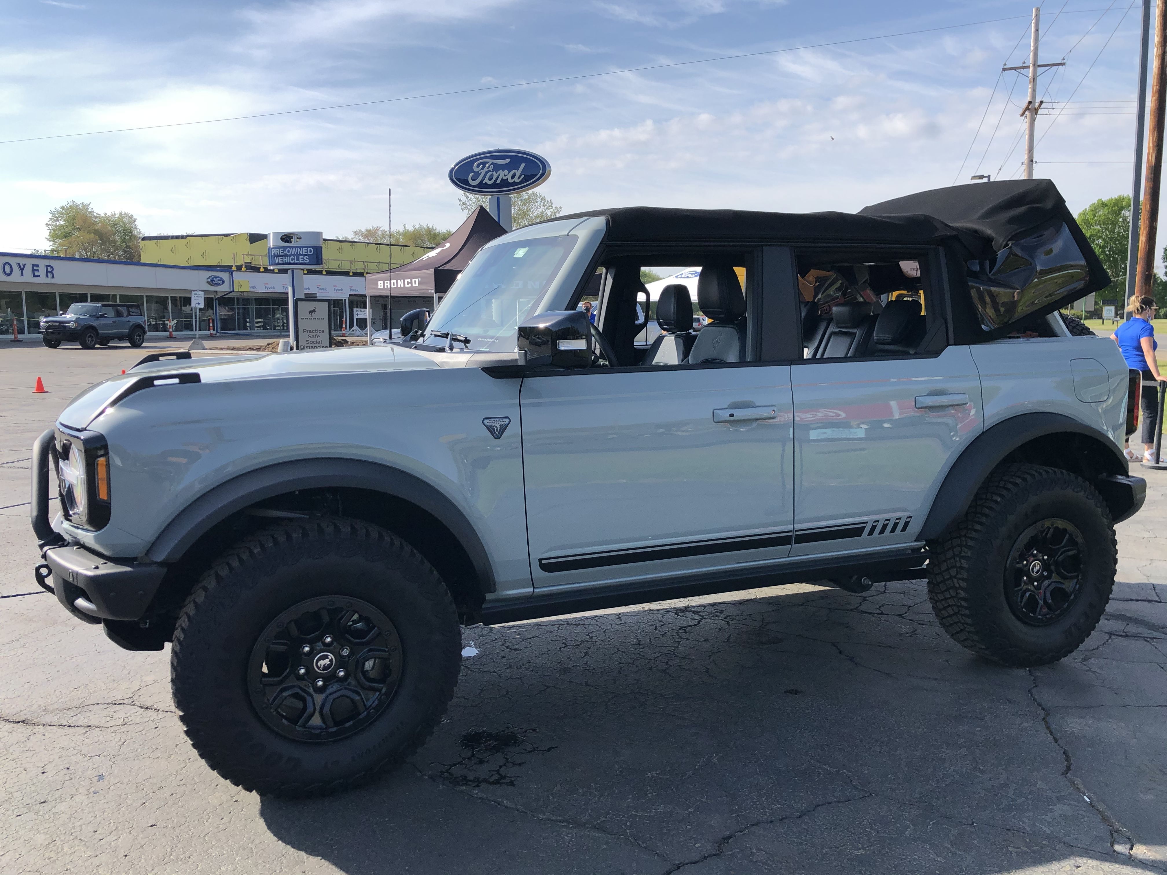 Bronco Viewing - 18 May - Denooyer Ford - Bronco Nation