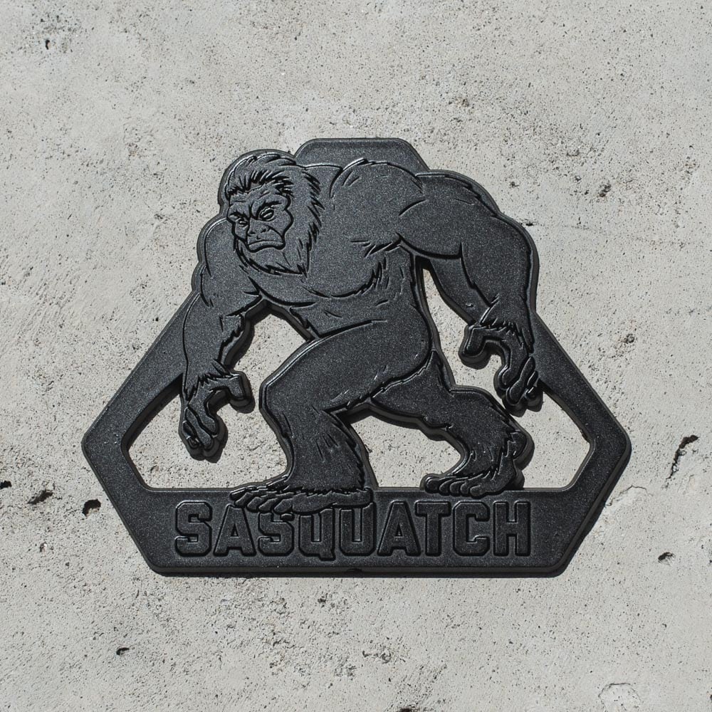 Changing the front quarter panel “Sasquatch Badge” - Bronco Nation
