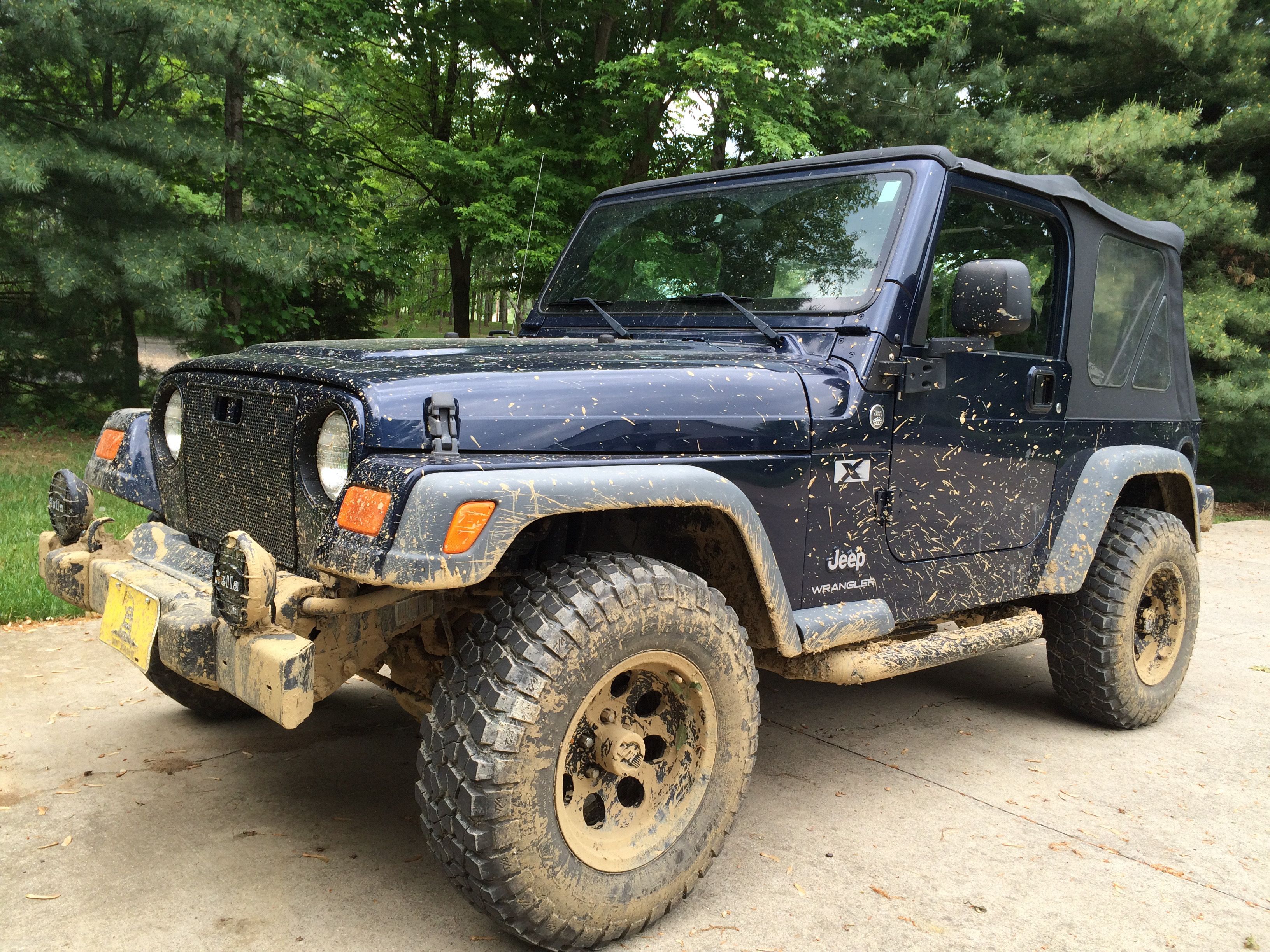 Muddy Jeep.jpg