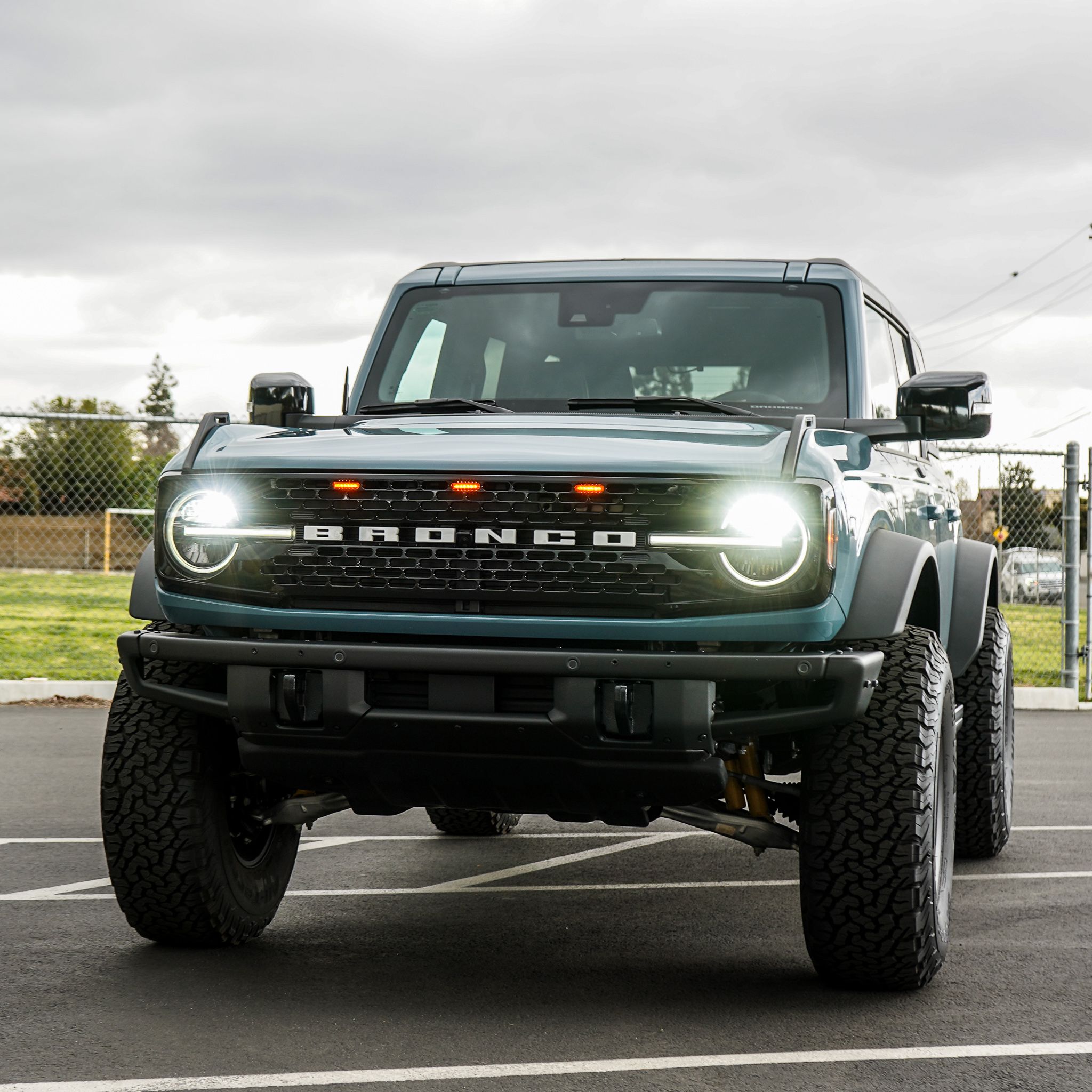 Ford Bronco Badlands : Wildtrak : Everglades LED Accessory Lights.jpg