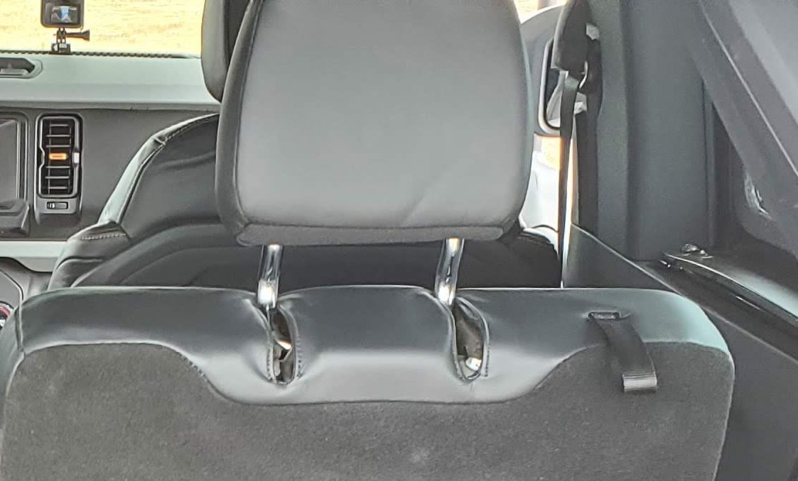 2 Door R Seat.JPG