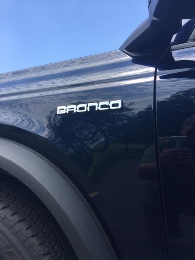 bronco emblem1.jpg