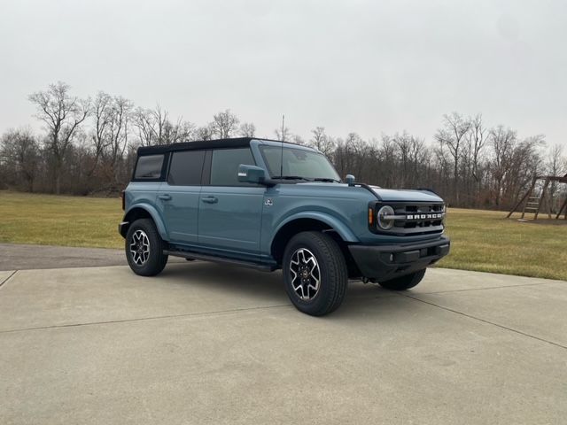 23 Bronco.jpeg