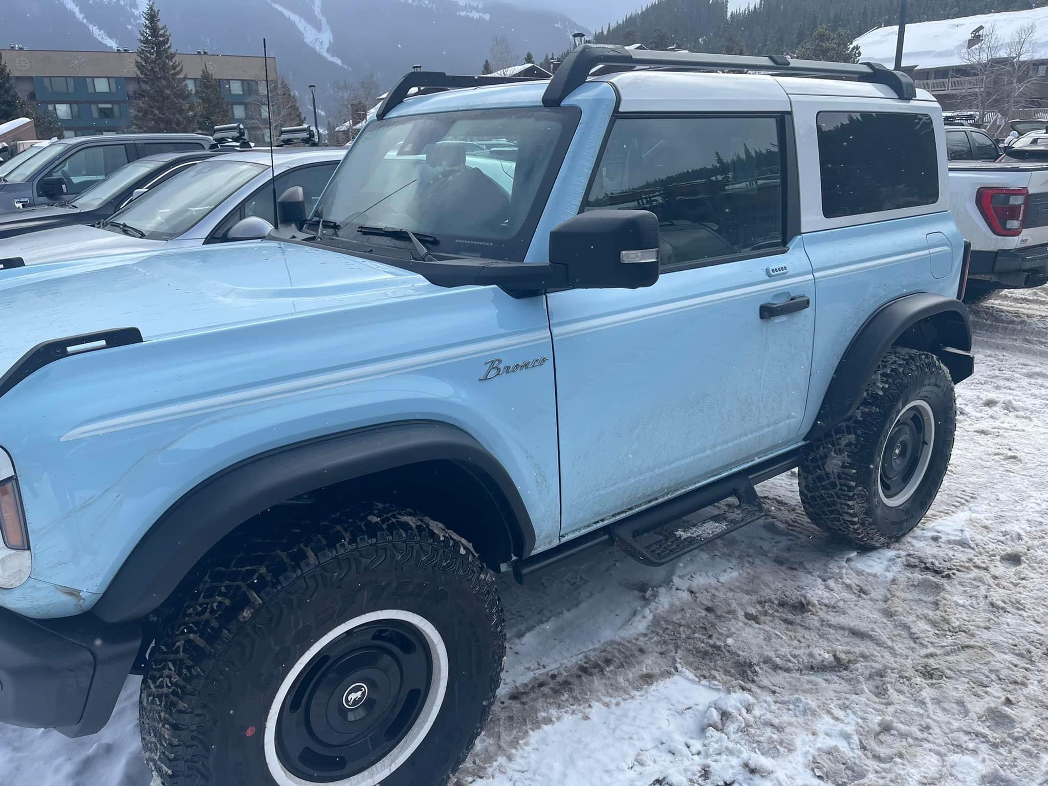 Ford Bronco Heritage edition Robin's Egg blue Ford Bronco MURICA