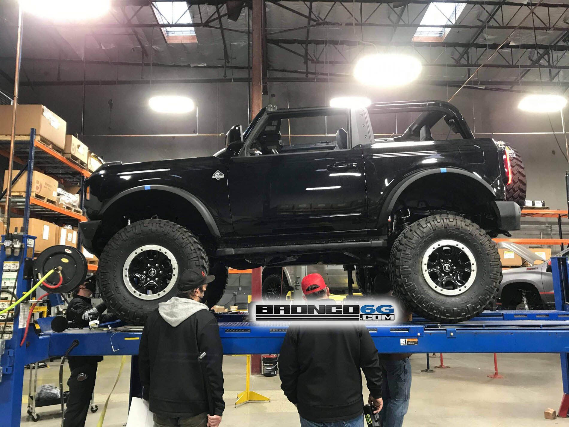 2021 Bronco ProComp Rear Track Bar 4WP Shop 1.jpg