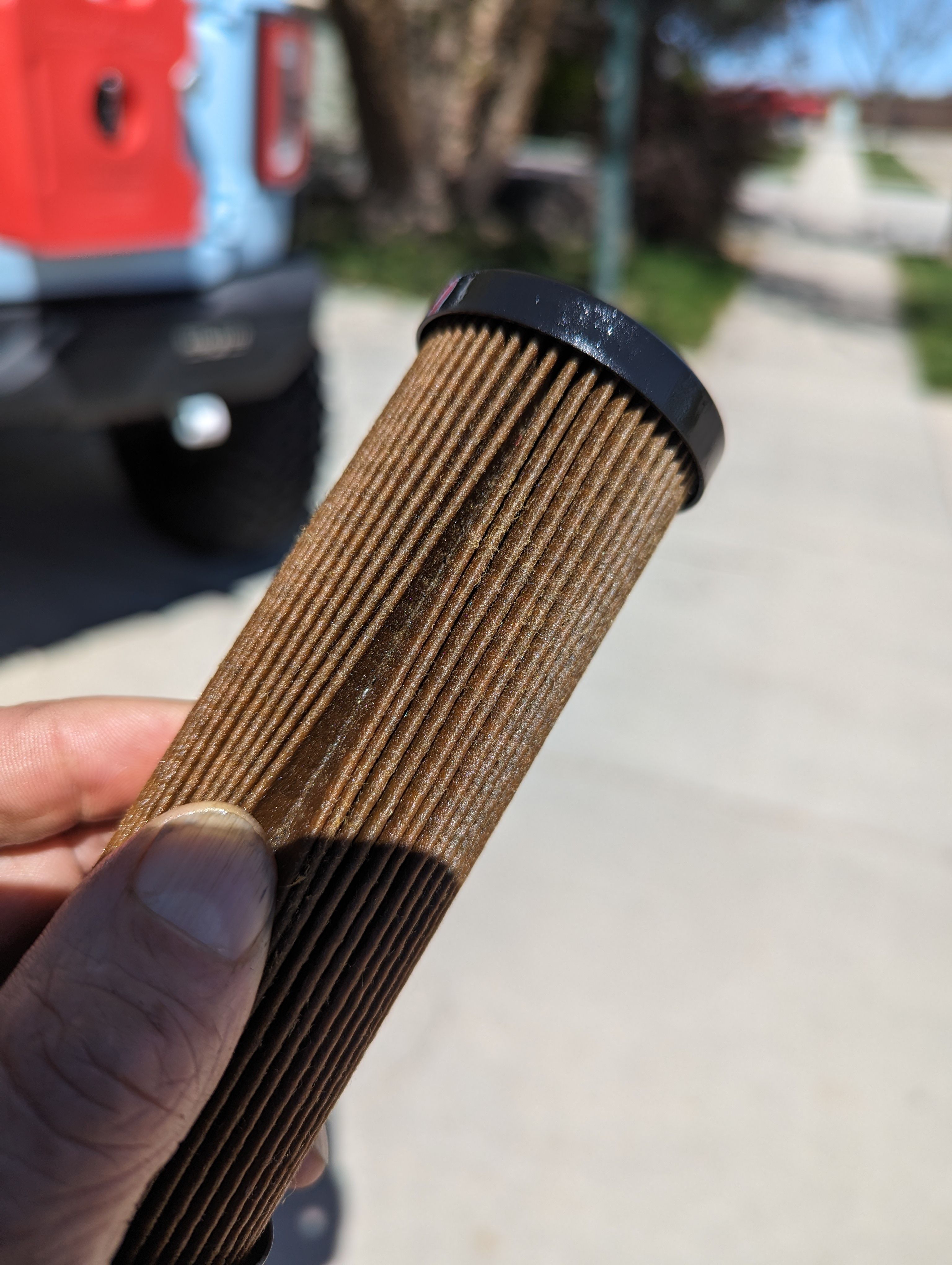oil filter after 3000 miles 2.jpg