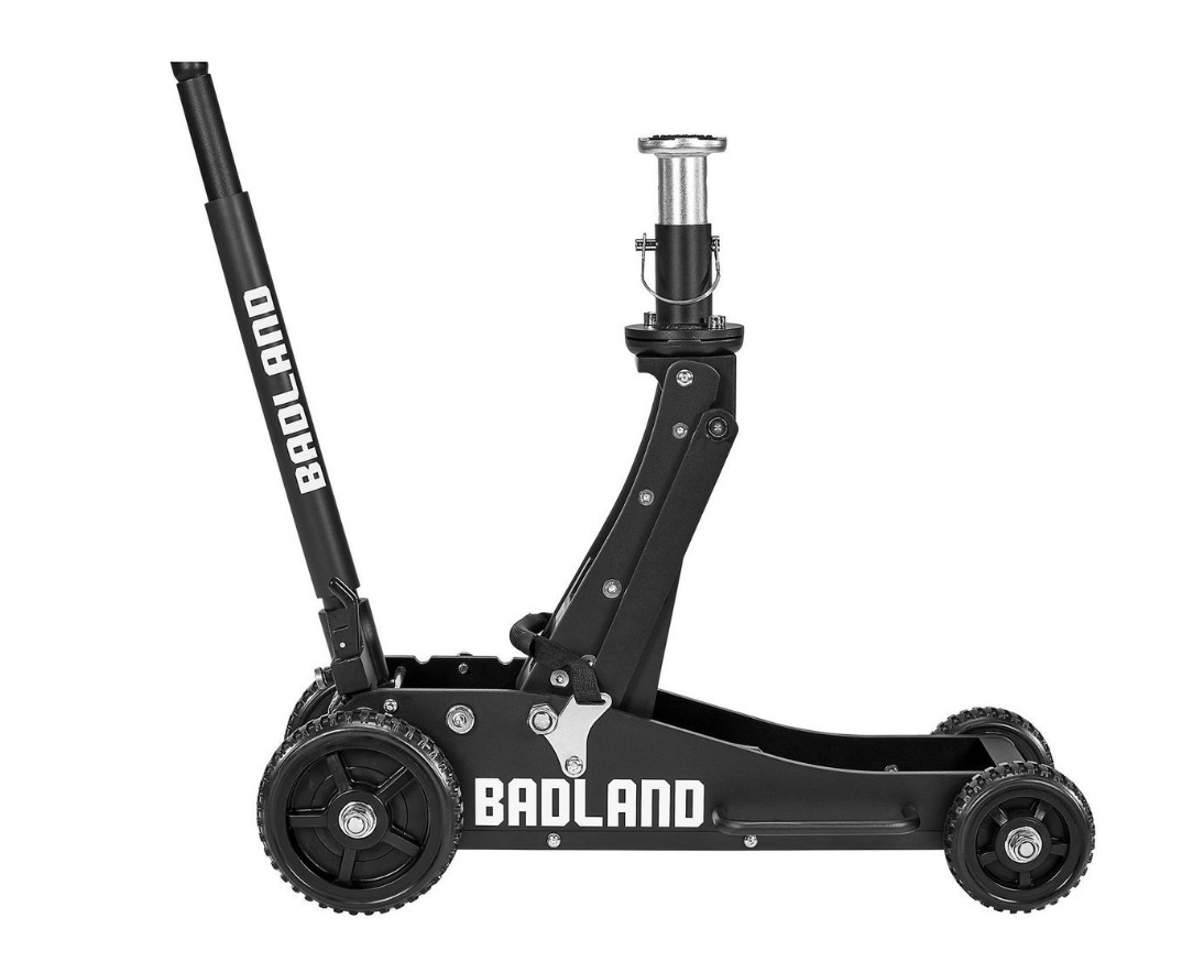 Badlands Off-Road Jack Jun-24.jpg