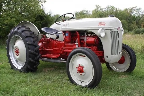 Ford Red Belly Tractor 8n.jpeg